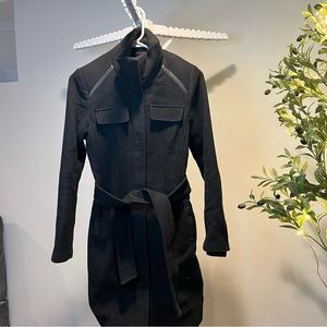 Vince Camuto black winter coat- size XS